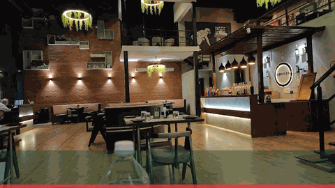 Animated look at Hoppers dining, food and sports seating